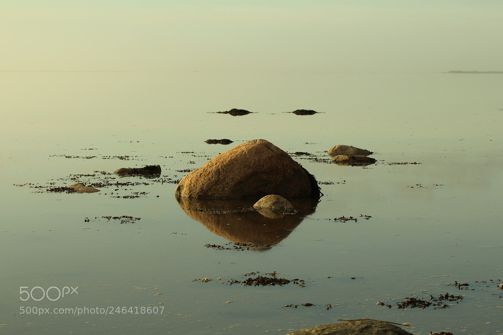 Canon EOS 700D (EOS Rebel T5i / EOS Kiss X7i) sample photo. Stone in a calm photography