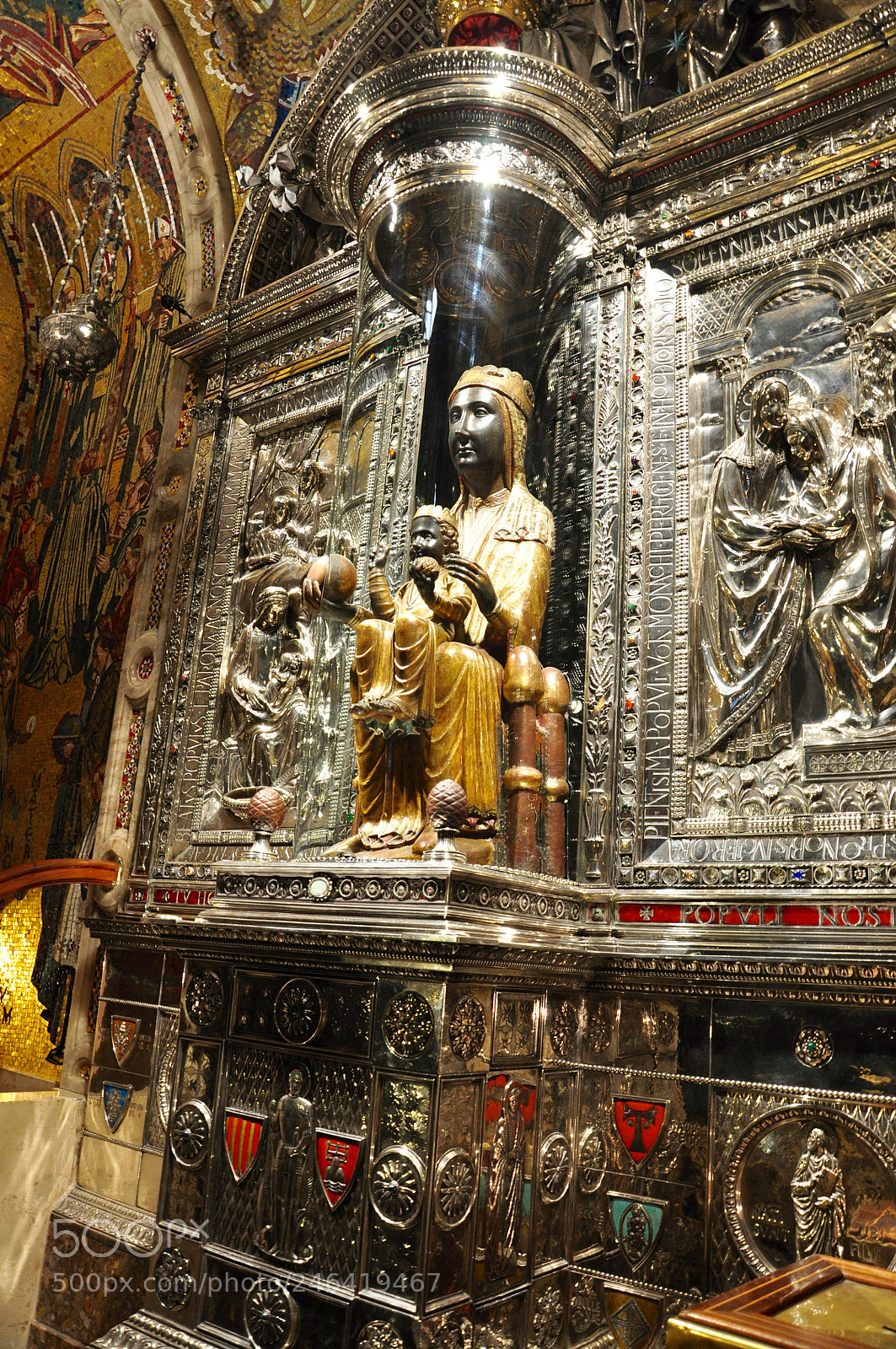 Nikon D90 sample photo. The black madonna at photography