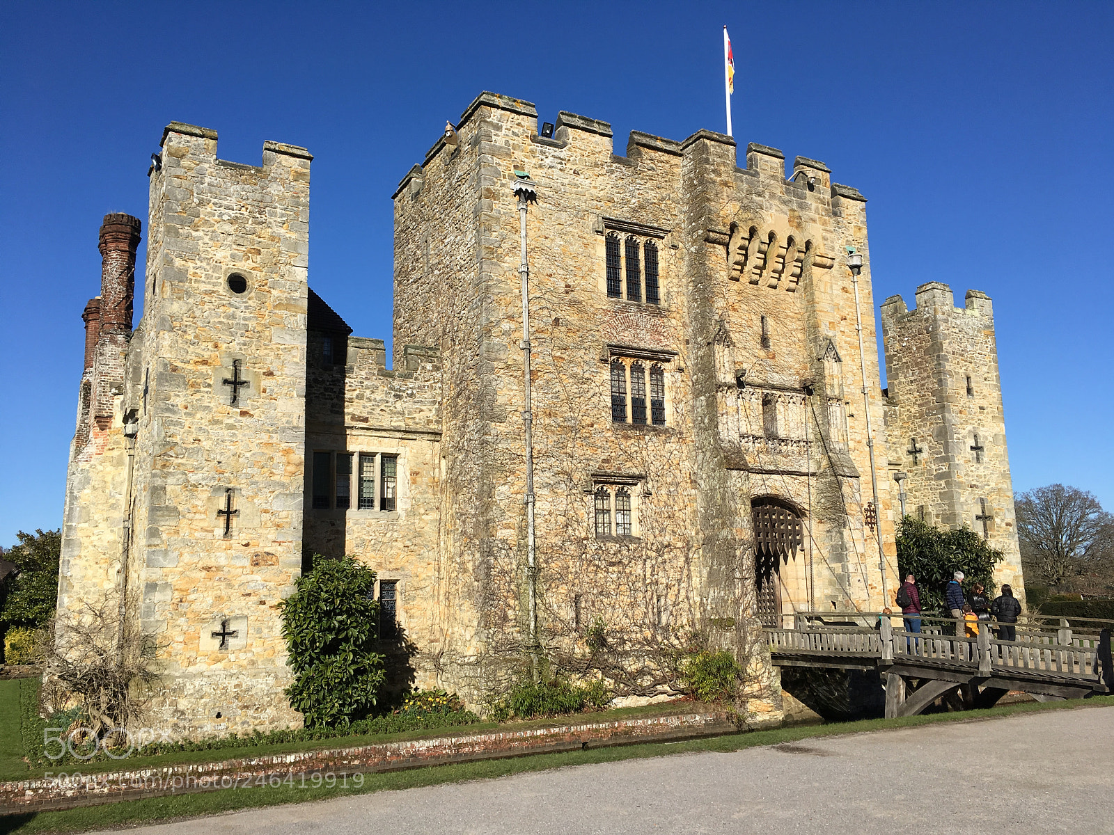 Apple iPhone SE sample photo. Hever castle photography