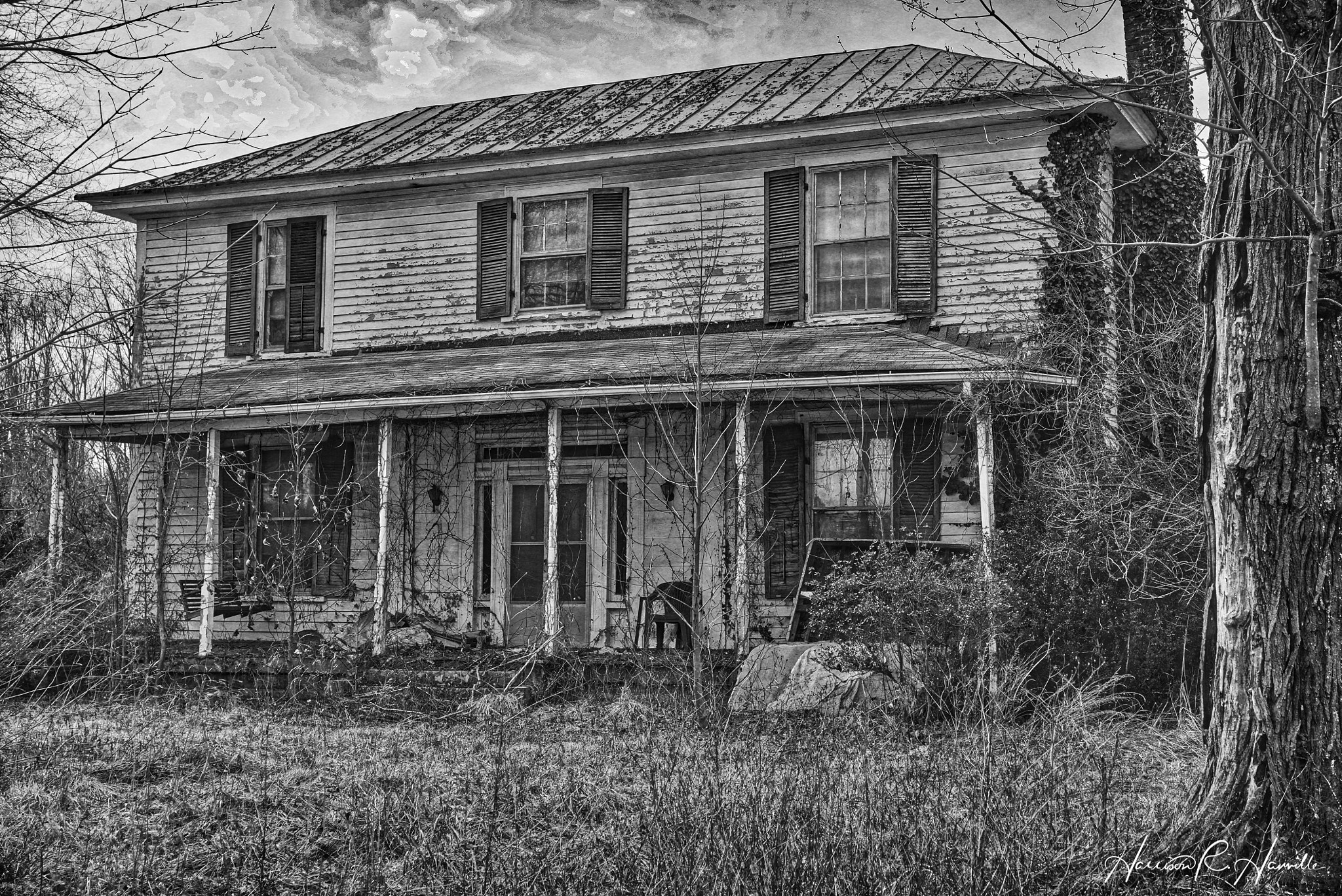 Hasselblad Lunar sample photo. A place for ghosts photography