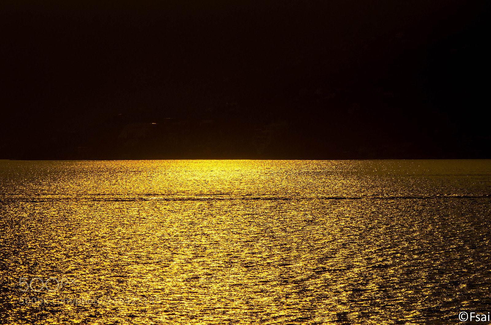 Pentax K-5 sample photo. Reflets d'or au large photography