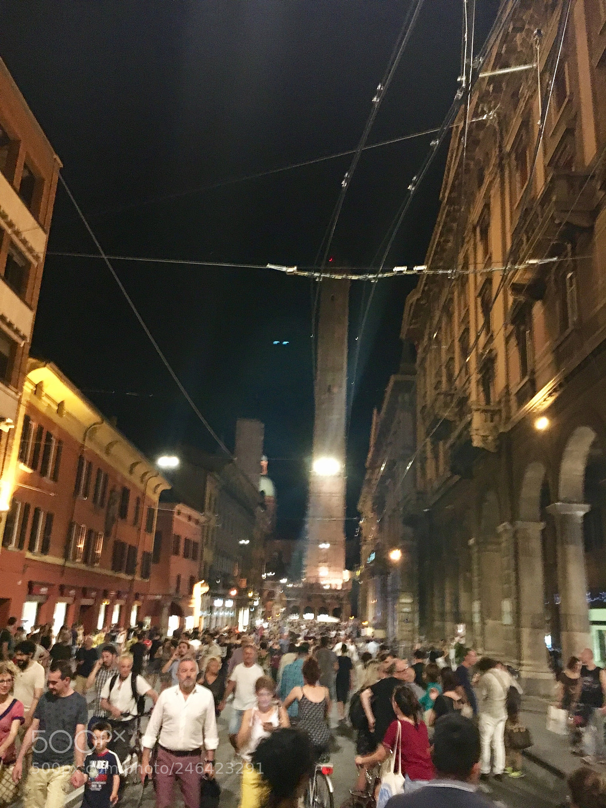 Apple iPhone 6s sample photo. Two towers bologna italy photography
