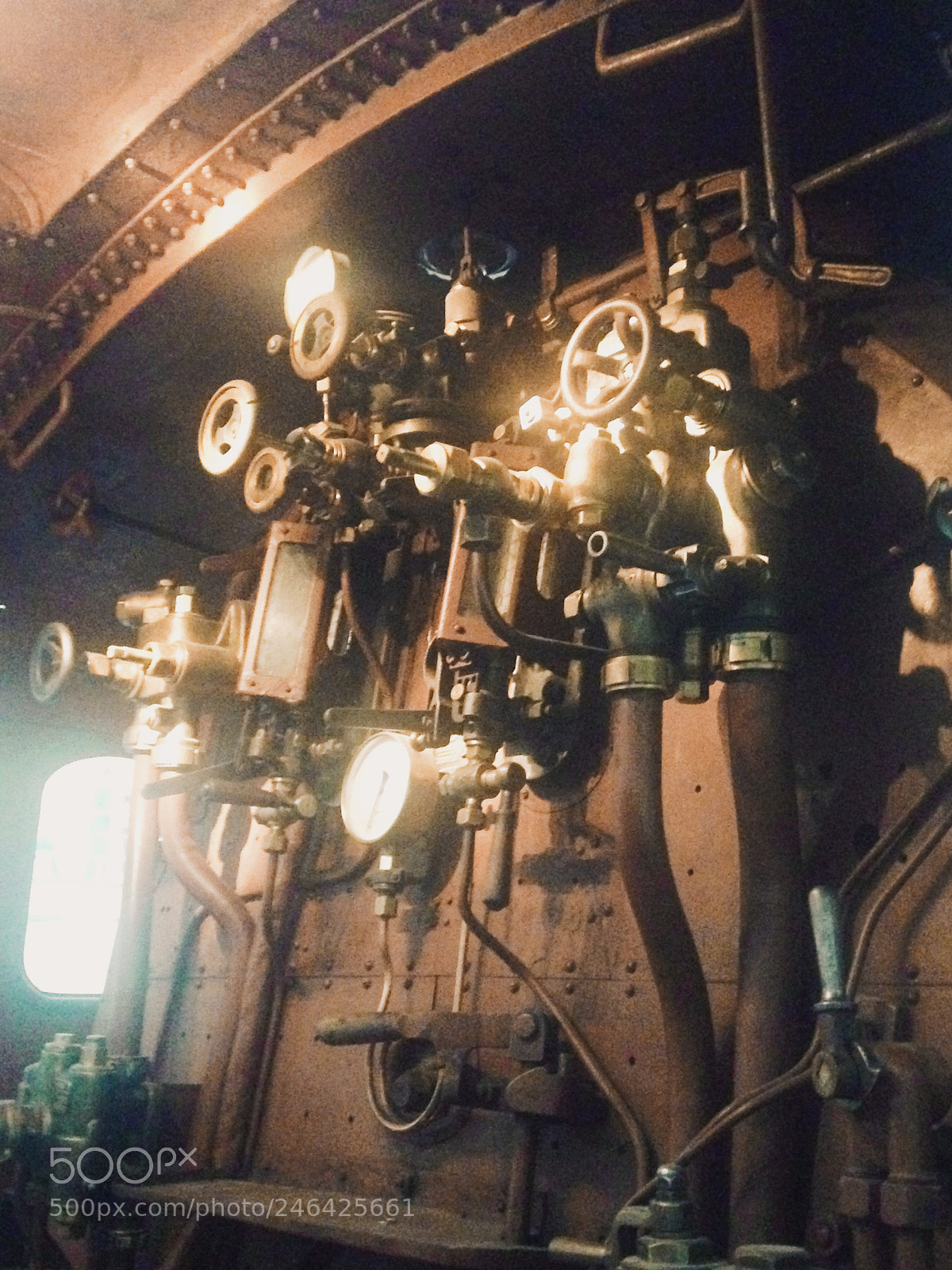 Apple iPhone 5c sample photo. Locomotive engine photography