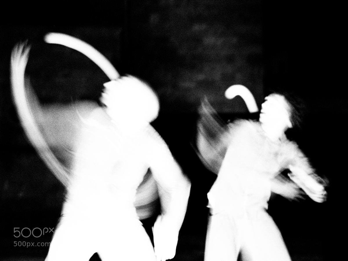Olympus OM-D E-M5 sample photo. Silhouettes négatives photography