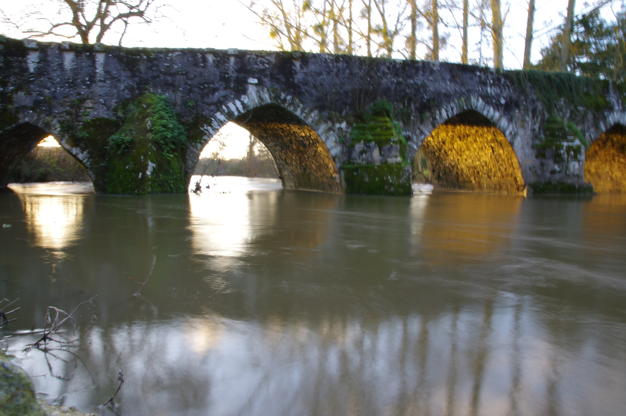 Pentax K-3 sample photo. Le pont neuf montaigu photography