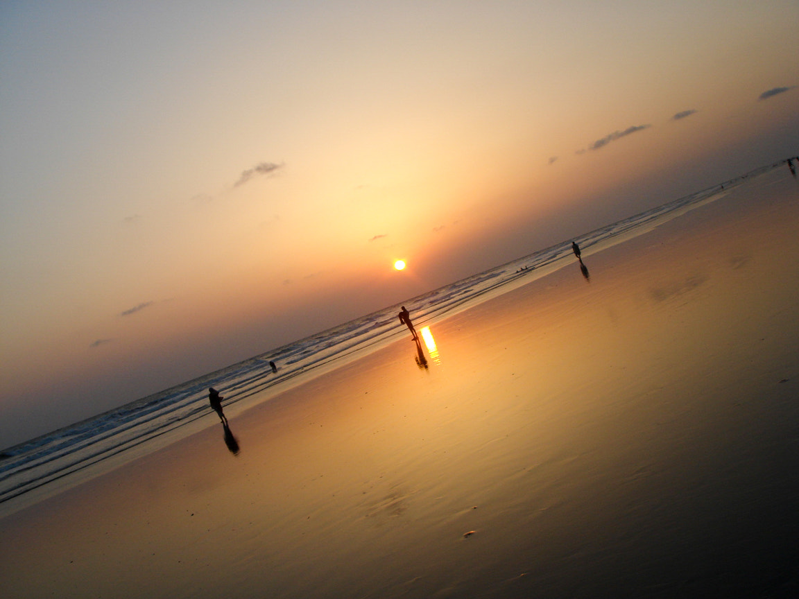 Sony DSC-T9 sample photo. Sunset at cox's bazar photography