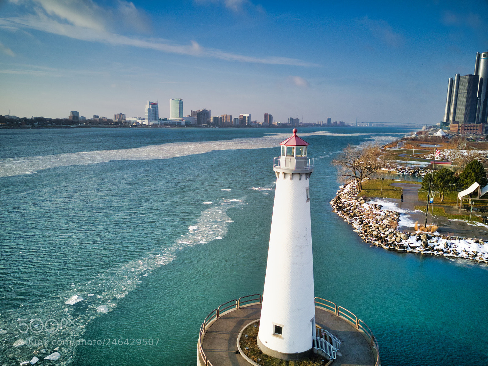 DJI FC220 sample photo. Detroit lighthouse photography