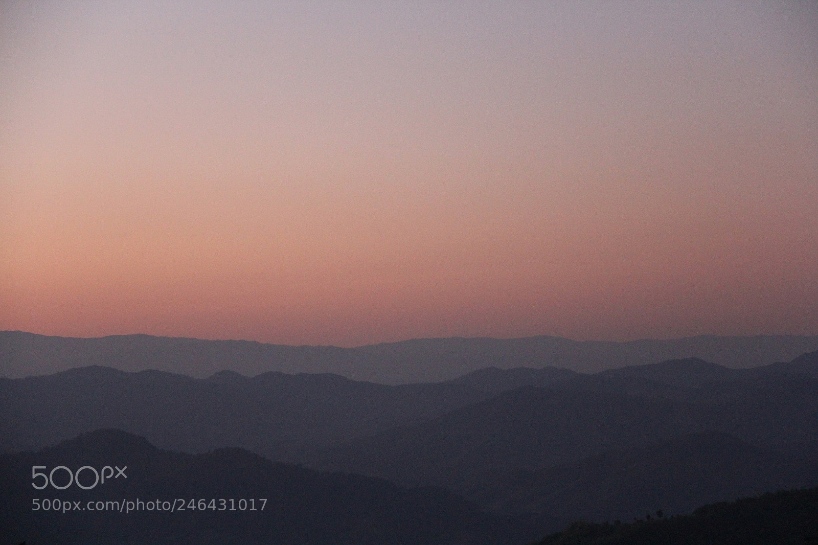 Canon EF-S 18-200mm F3.5-5.6 IS sample photo. Untitled photography