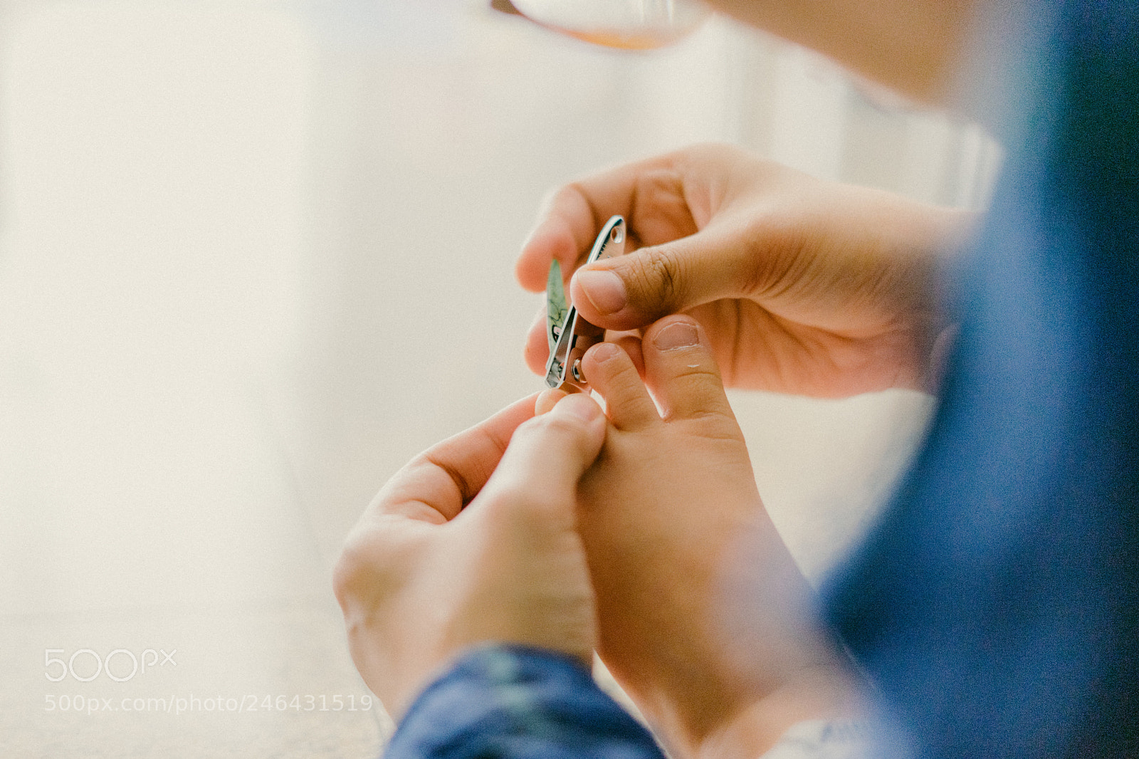 Sony a7 II sample photo. Cut the nail photography