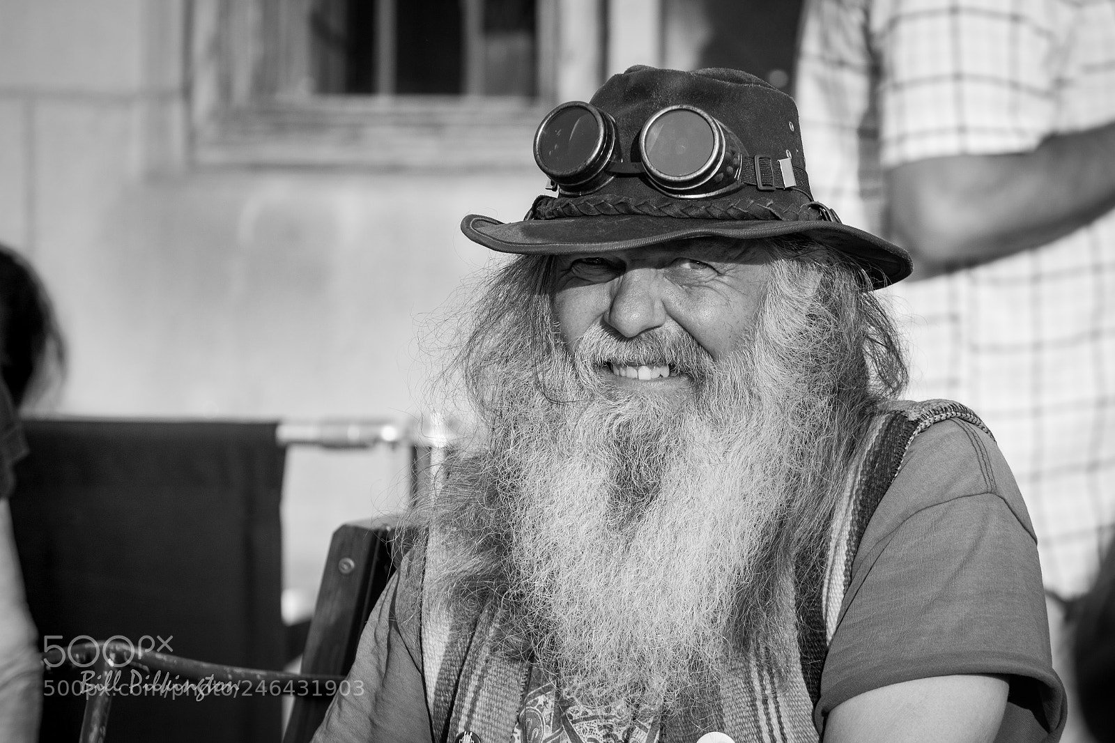 Canon EOS 750D (EOS Rebel T6i / EOS Kiss X8i) sample photo. Bearded biker at blackpool photography