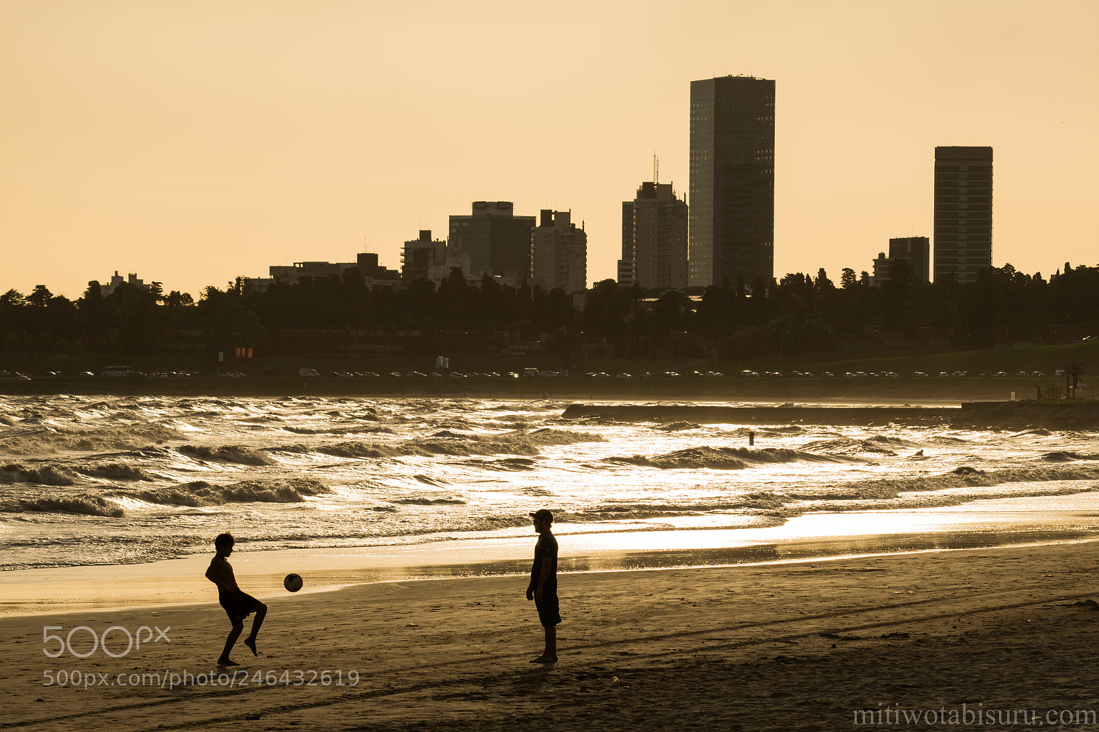 Pentax K-1 sample photo. Golden coast photography