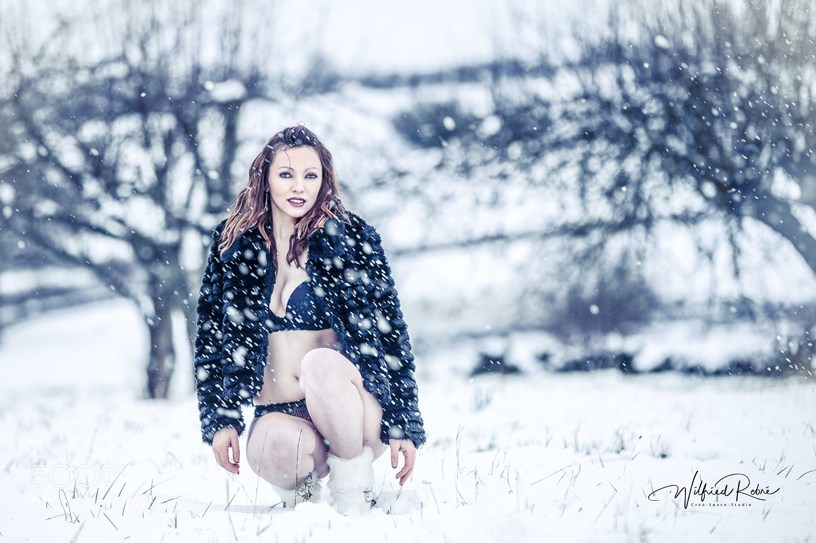 Canon EOS 6D Mark II sample photo. Winter girl photography