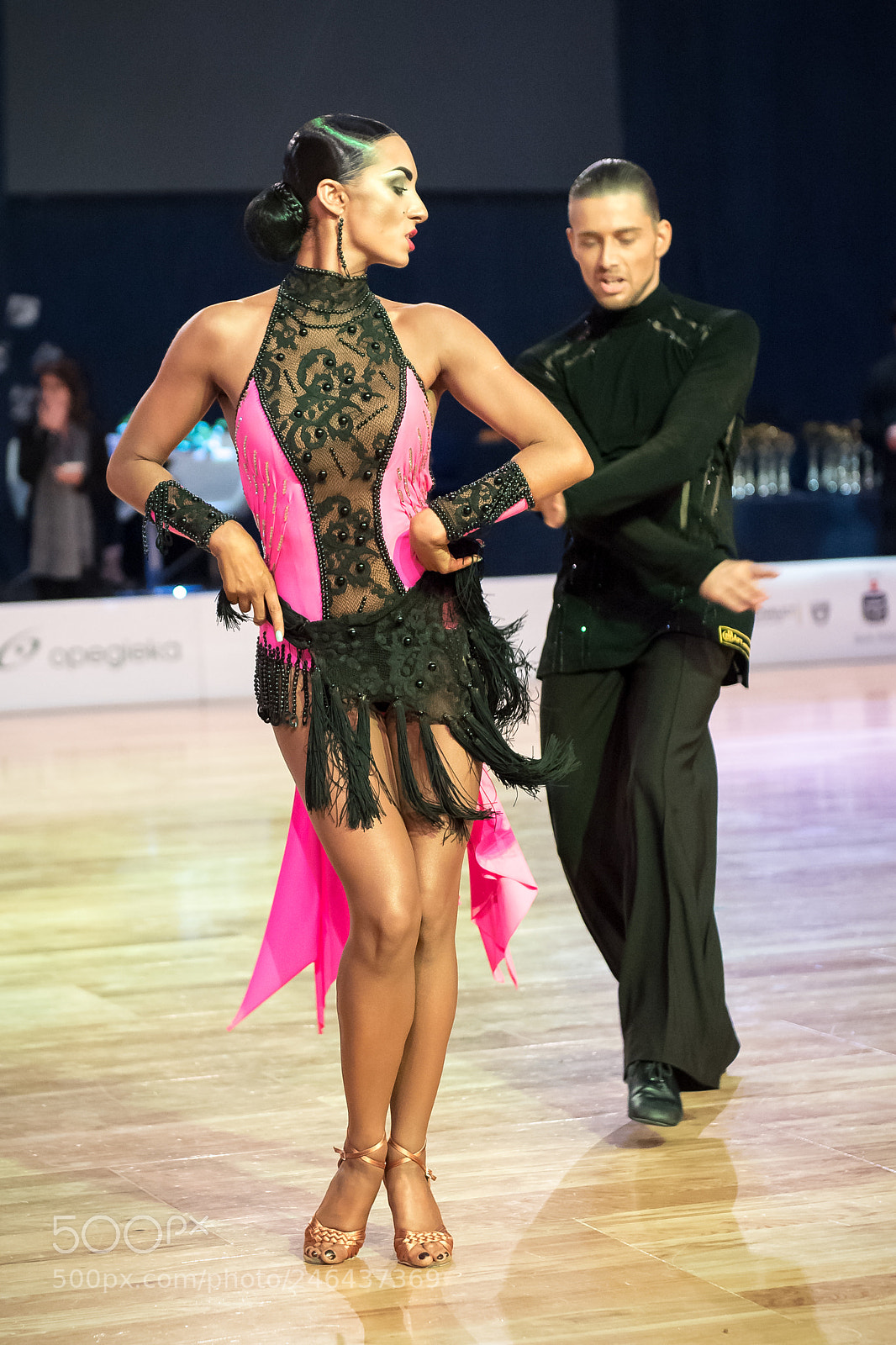 Nikon D5 sample photo. Dancers dancing latin dance photography