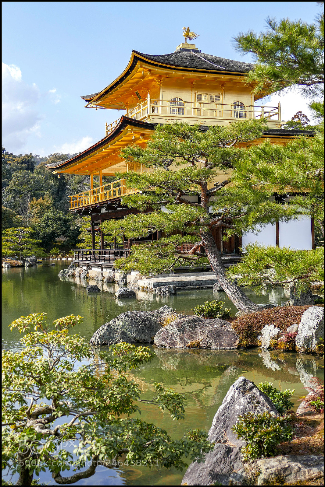 Leica V-Lux (Typ 114) sample photo. Golden pavilion house.... photography