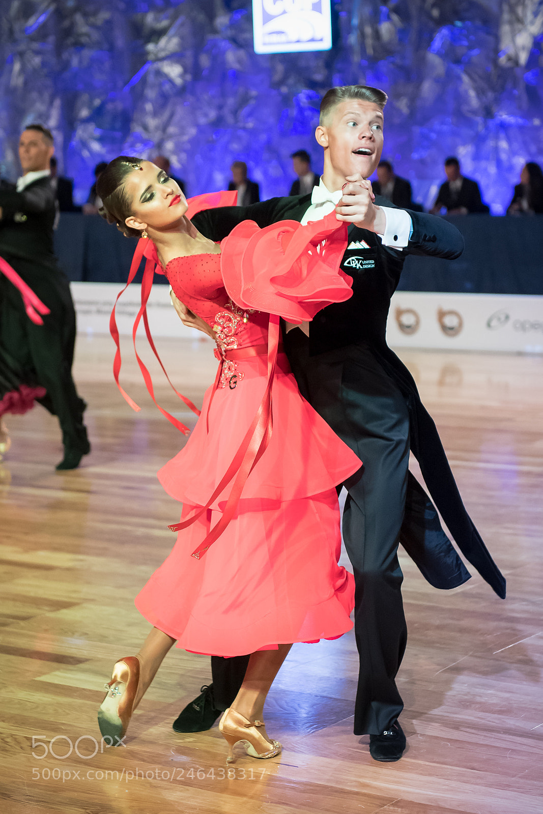 Nikon D5 sample photo. Dancers dancing standard dance photography