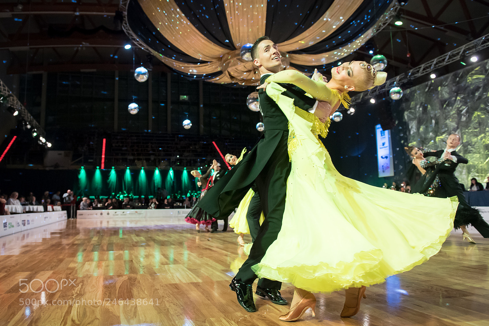 Nikon D5 sample photo. Dancers dancing standard dance photography