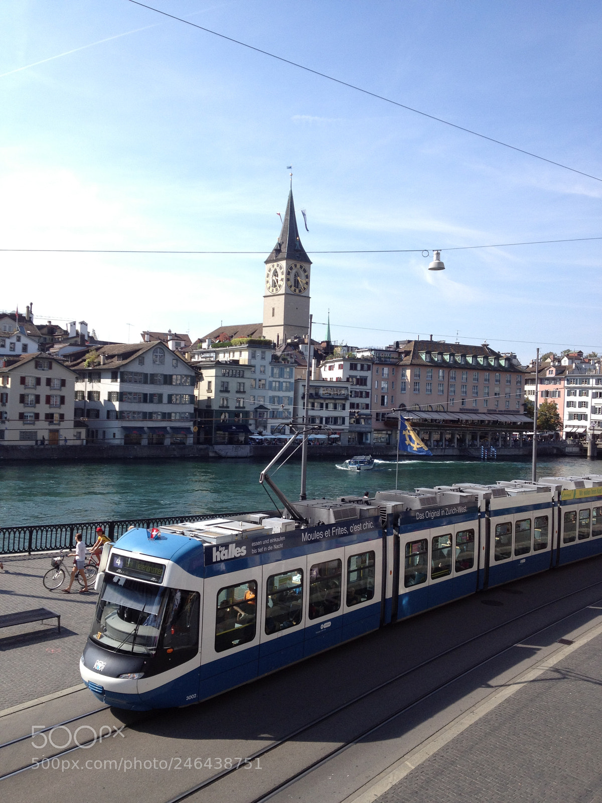 Apple iPhone 4S sample photo. Limmat quai photography