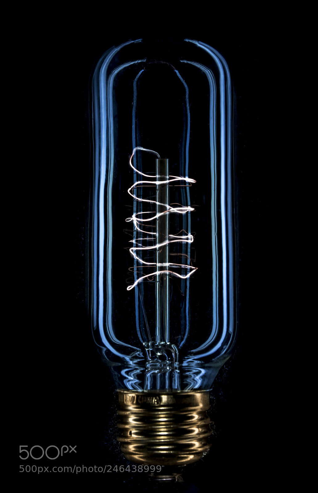 Canon EOS 7D Mark II sample photo. Blue light bulb photography