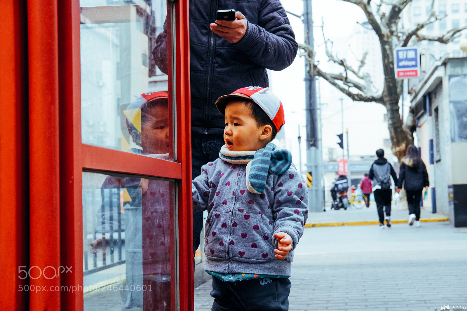 Fujifilm X-T2 sample photo. Telephone box photography