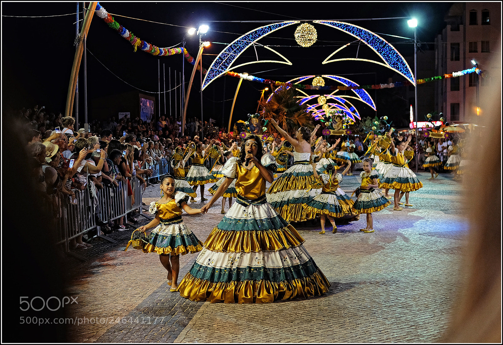 Fujifilm X-T1 sample photo. Streetlife portugal photography
