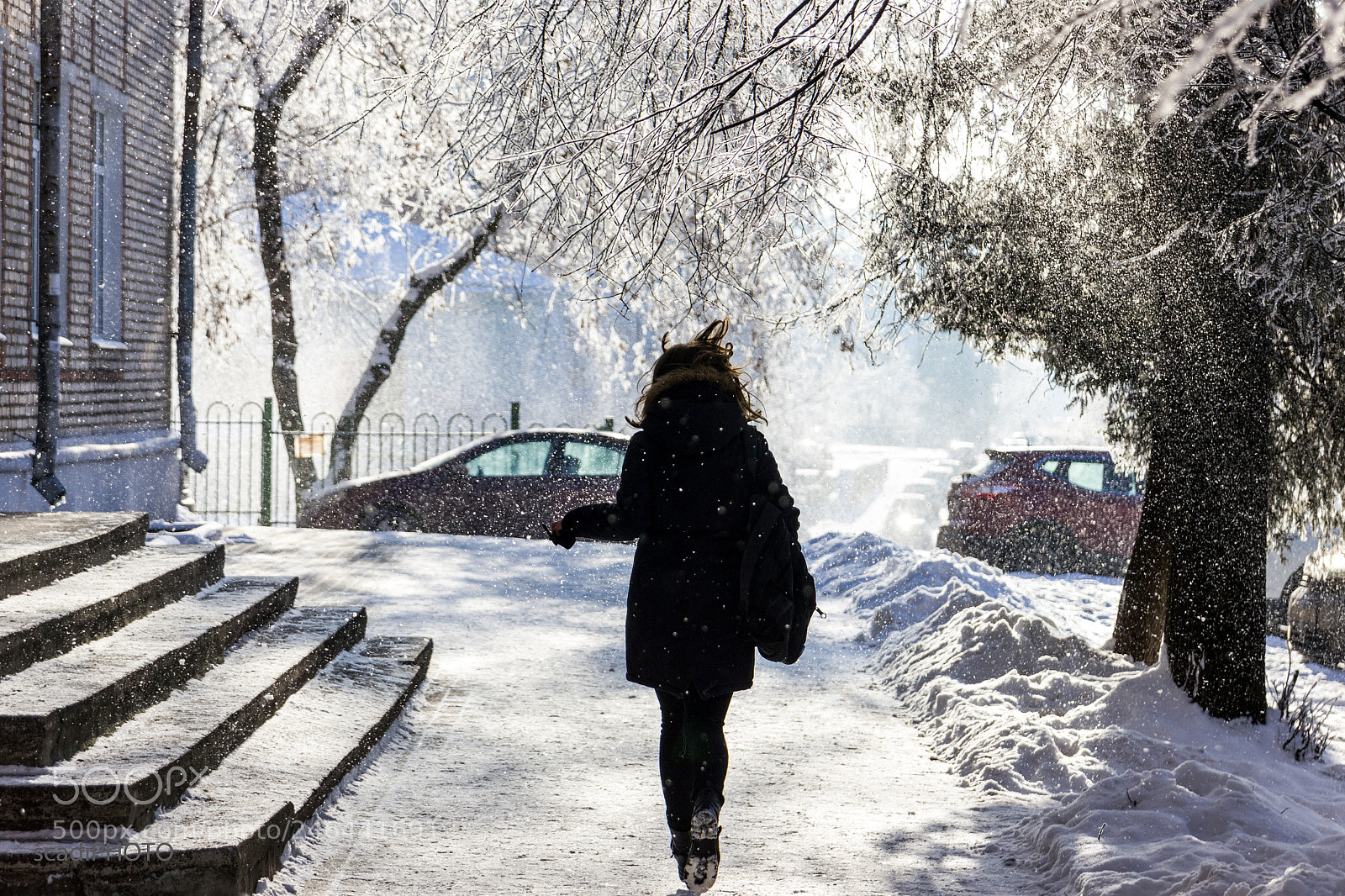 Canon EOS 550D (EOS Rebel T2i / EOS Kiss X4) sample photo. Girl, snow, daylight. photography