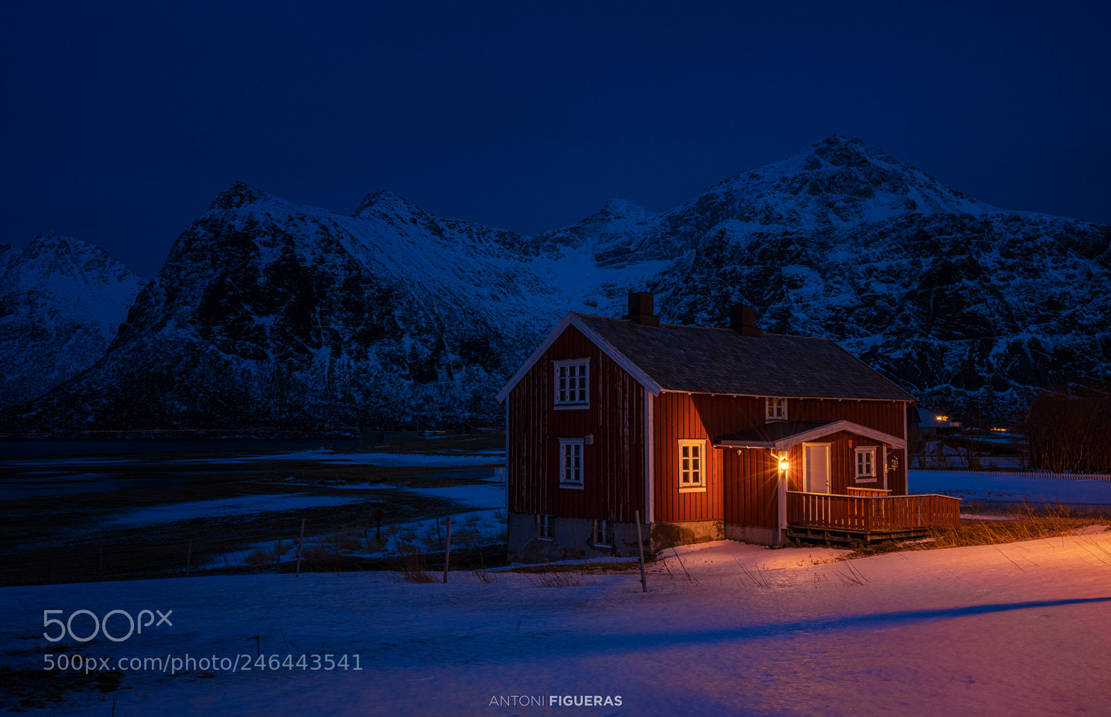 Sony a7R II sample photo. The red cabin photography