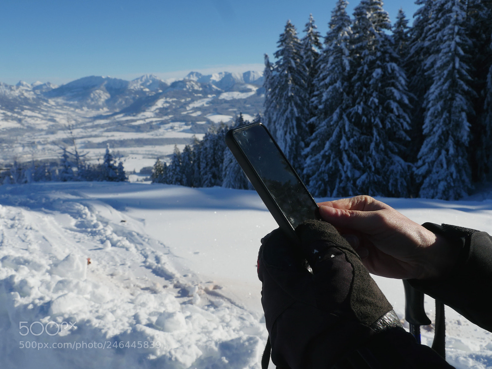 Panasonic Lumix DMC-GH4 sample photo. Photographing winter landscape smartphone photography