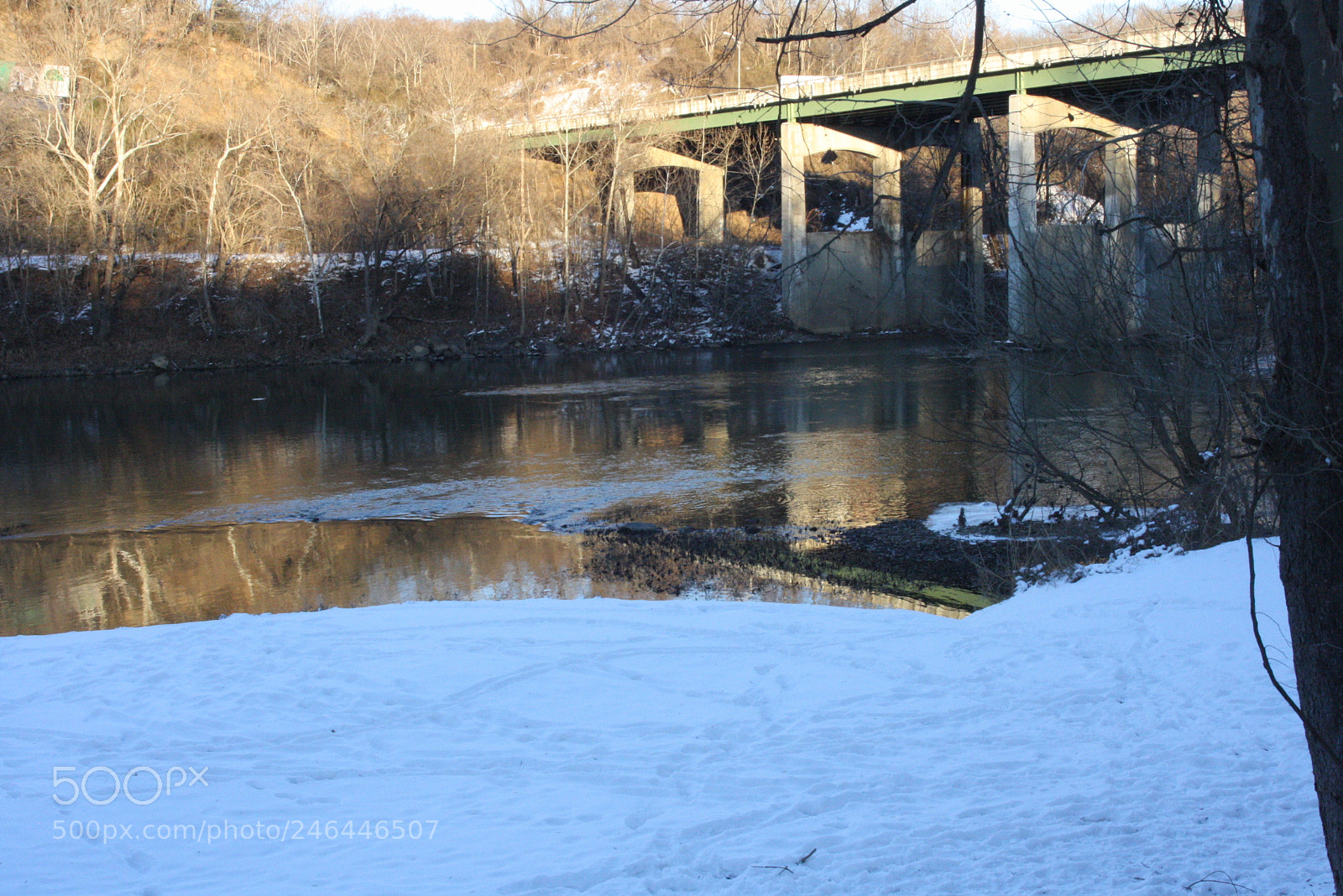 Canon EOS 1000D (EOS Digital Rebel XS / EOS Kiss F) sample photo. New camera snow photography