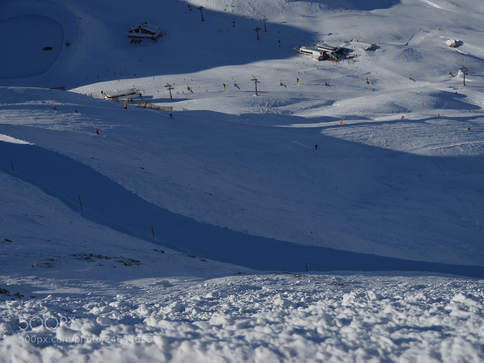 Panasonic Lumix DMC-GH4 sample photo. Lonely off piste skier photography