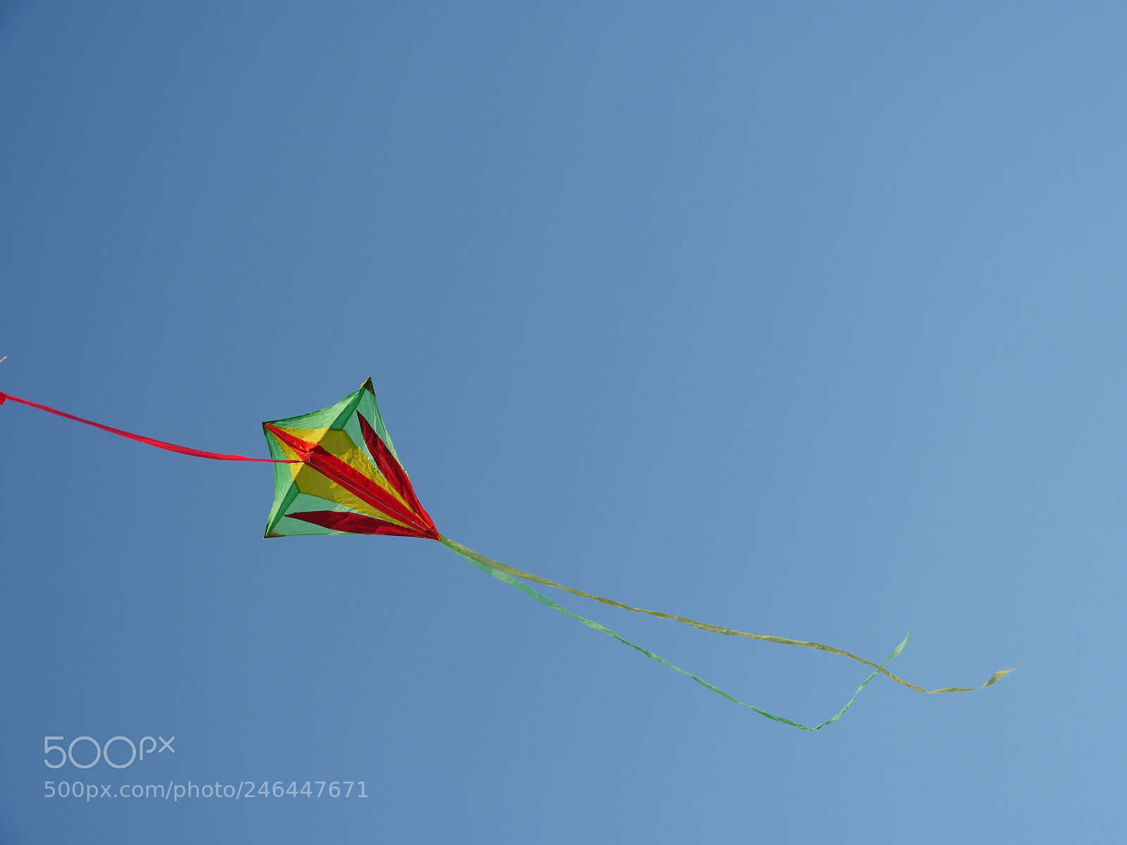 Panasonic Lumix DMC-GH4 sample photo. Colorful kite in the photography