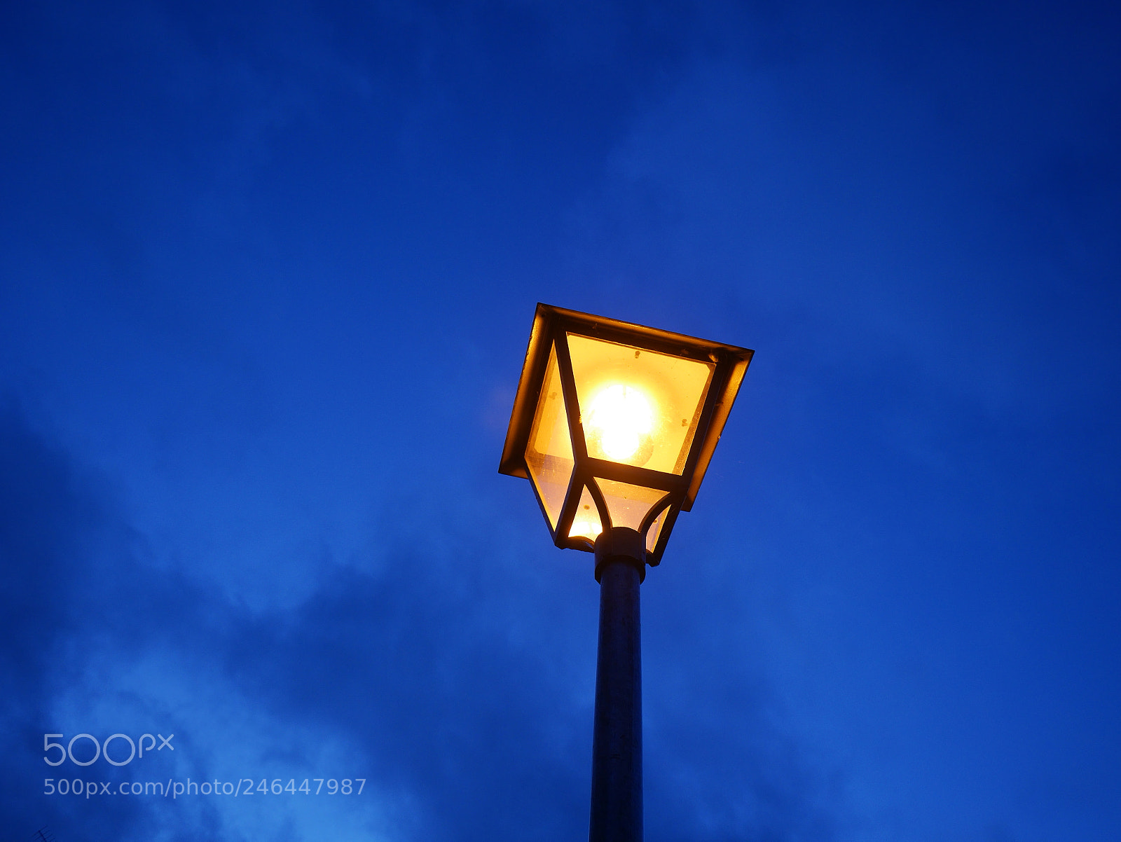 Panasonic Lumix DMC-GM1 sample photo. Old street lamp in photography
