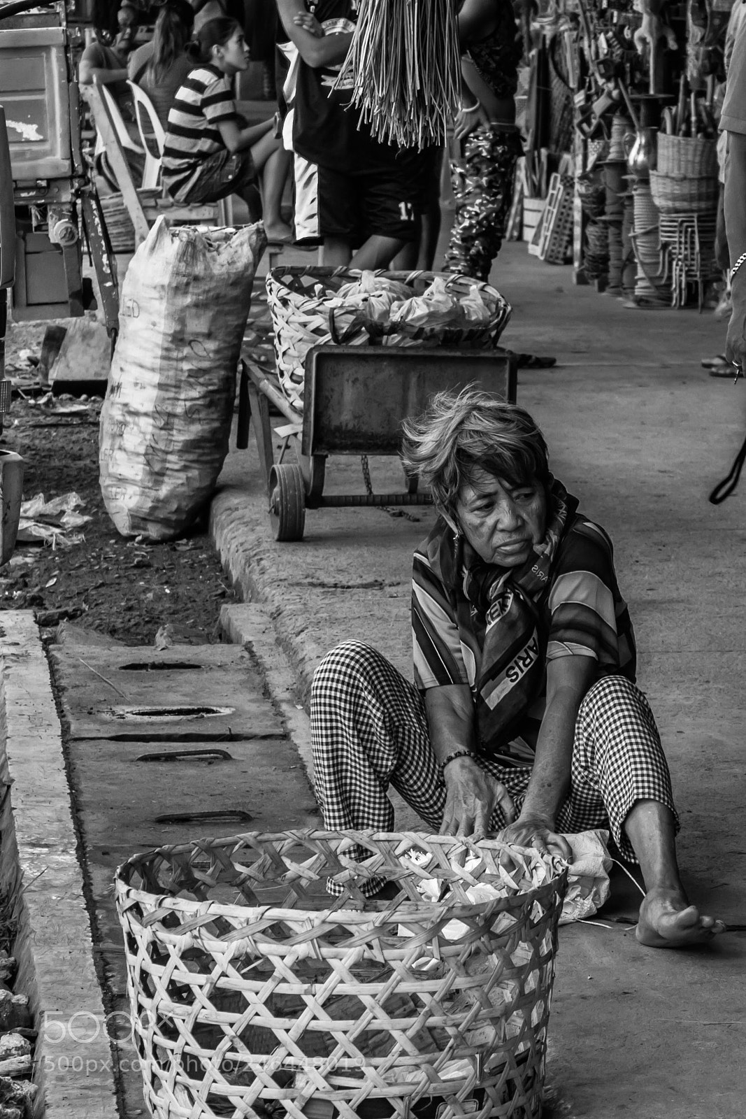 Canon EOS 500D (EOS Rebel T1i / EOS Kiss X3) sample photo. Bohol market photography