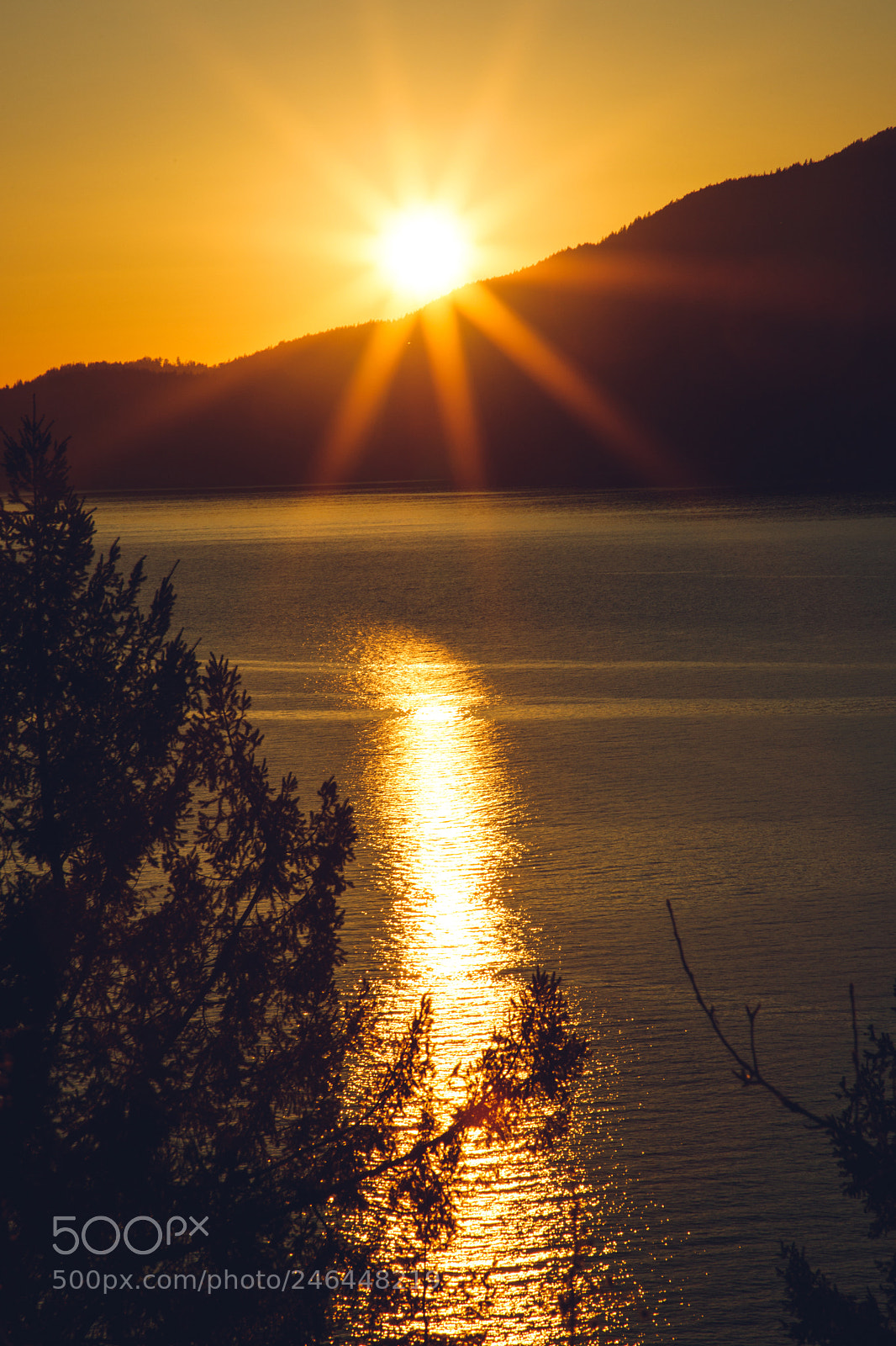 Canon EOS 6D Mark II sample photo. Howe sound sunset photography