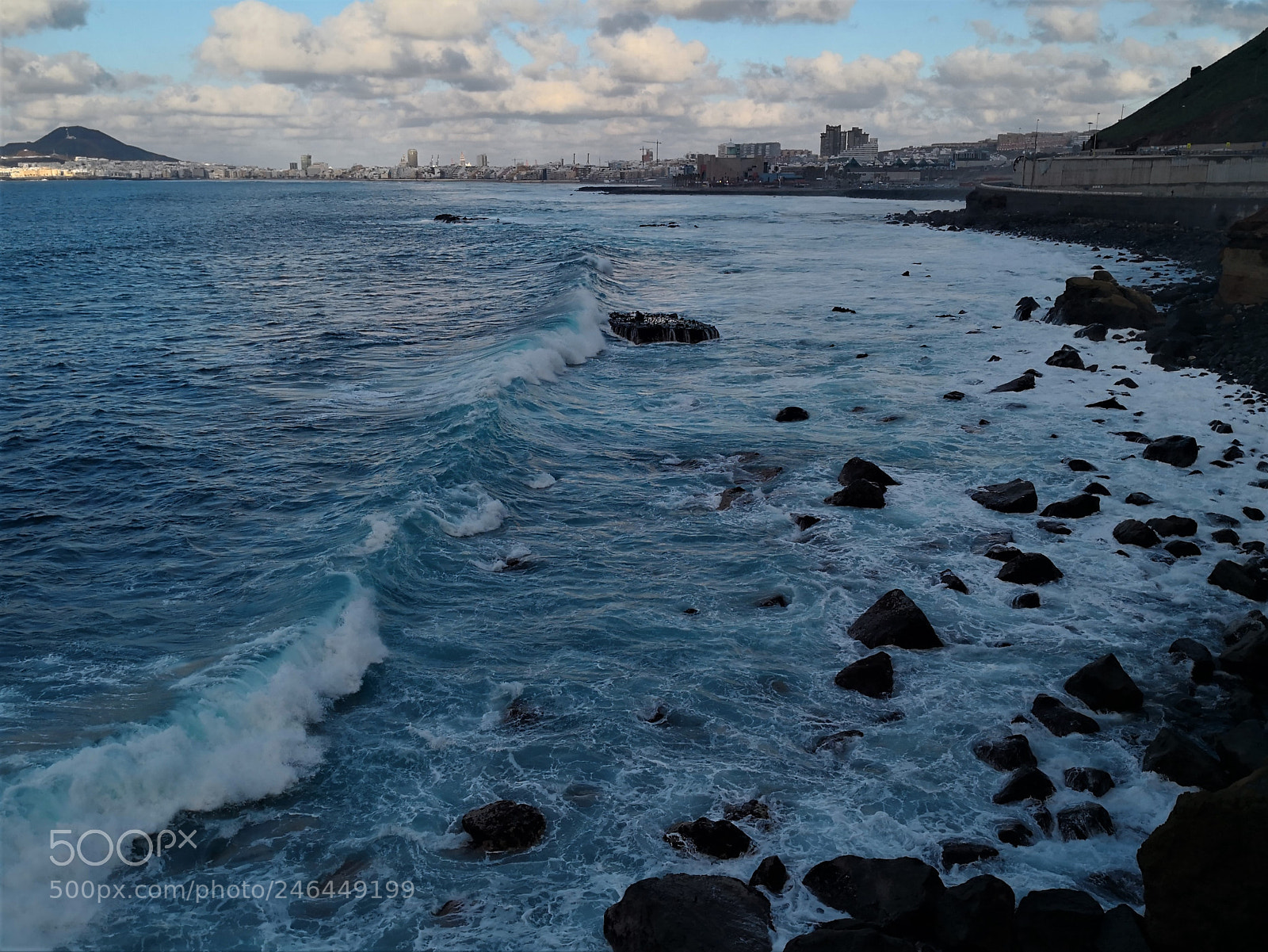 HUAWEI Mate 10 sample photo. City ocean photography