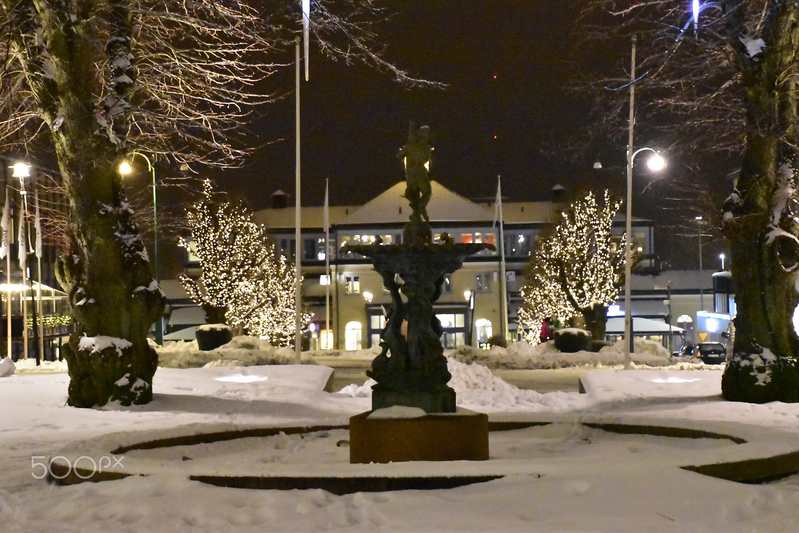 Nikon D5500 sample photo. Torget på kvällen_07 photography