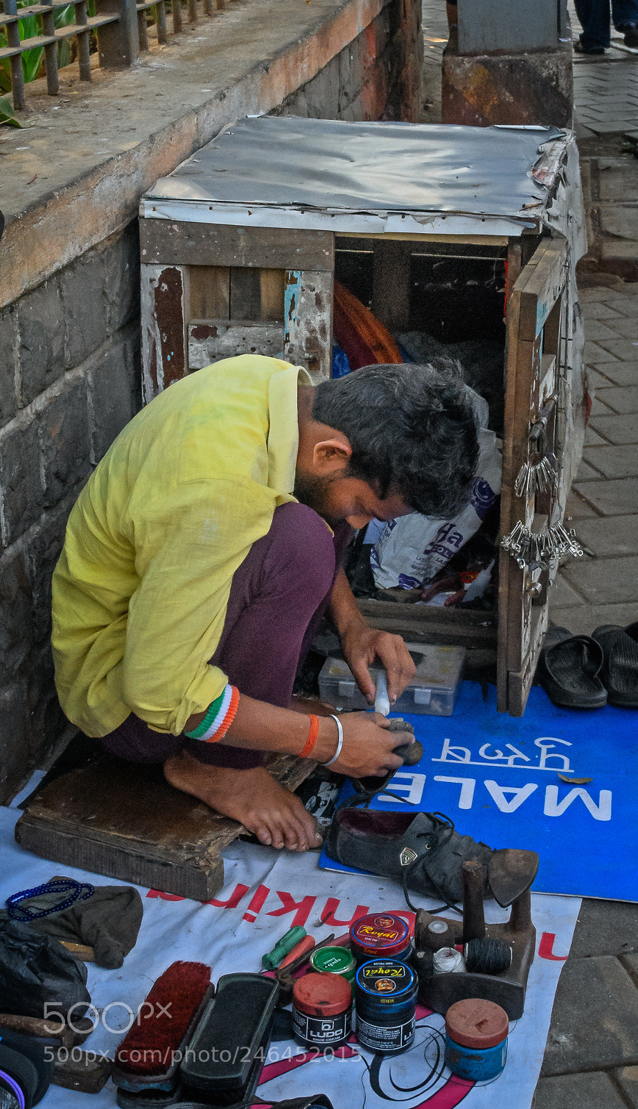 Nikon D850 sample photo. Shoe repair in mumbai photography