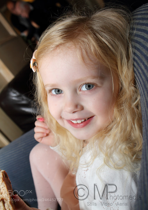 Canon EOS 7D sample photo. Isobel photography