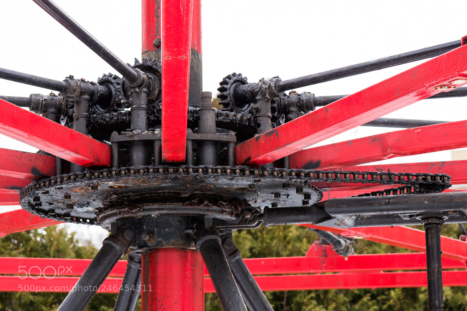 Nikon D5600 sample photo. Gearbox of merry go photography