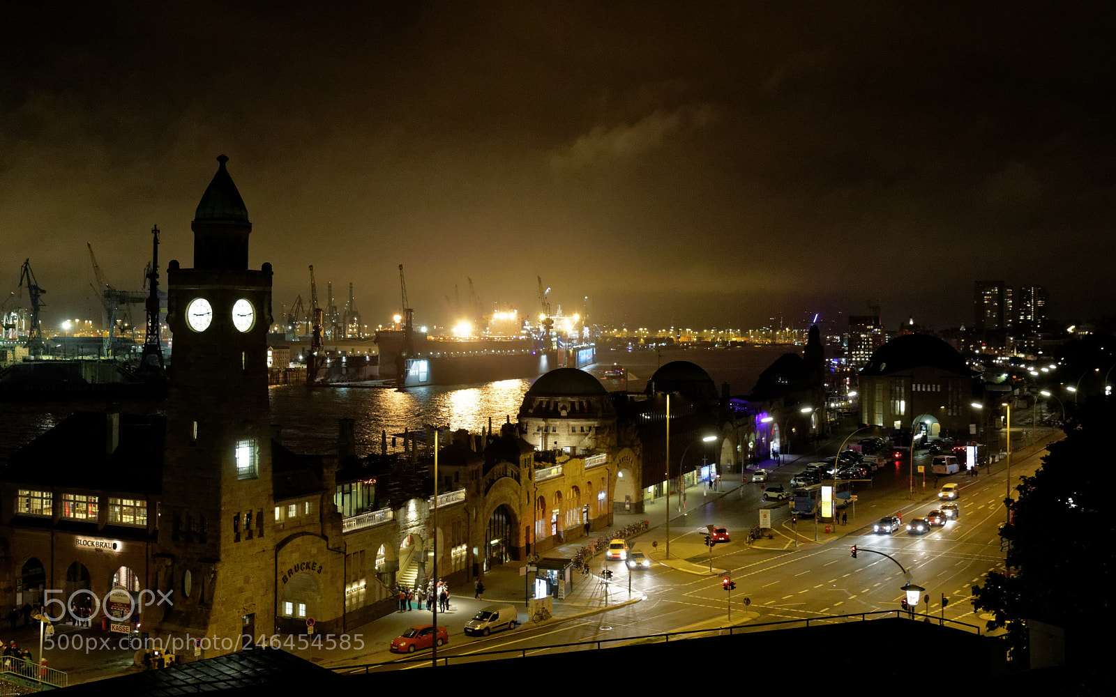 Canon EOS 7D Mark II sample photo. Hamburg landungsbr cken by photography