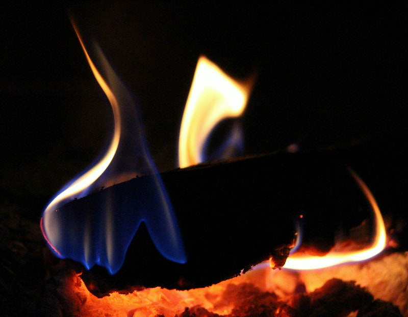 Canon EOS 650D (EOS Rebel T4i / EOS Kiss X6i) sample photo. Fire photography