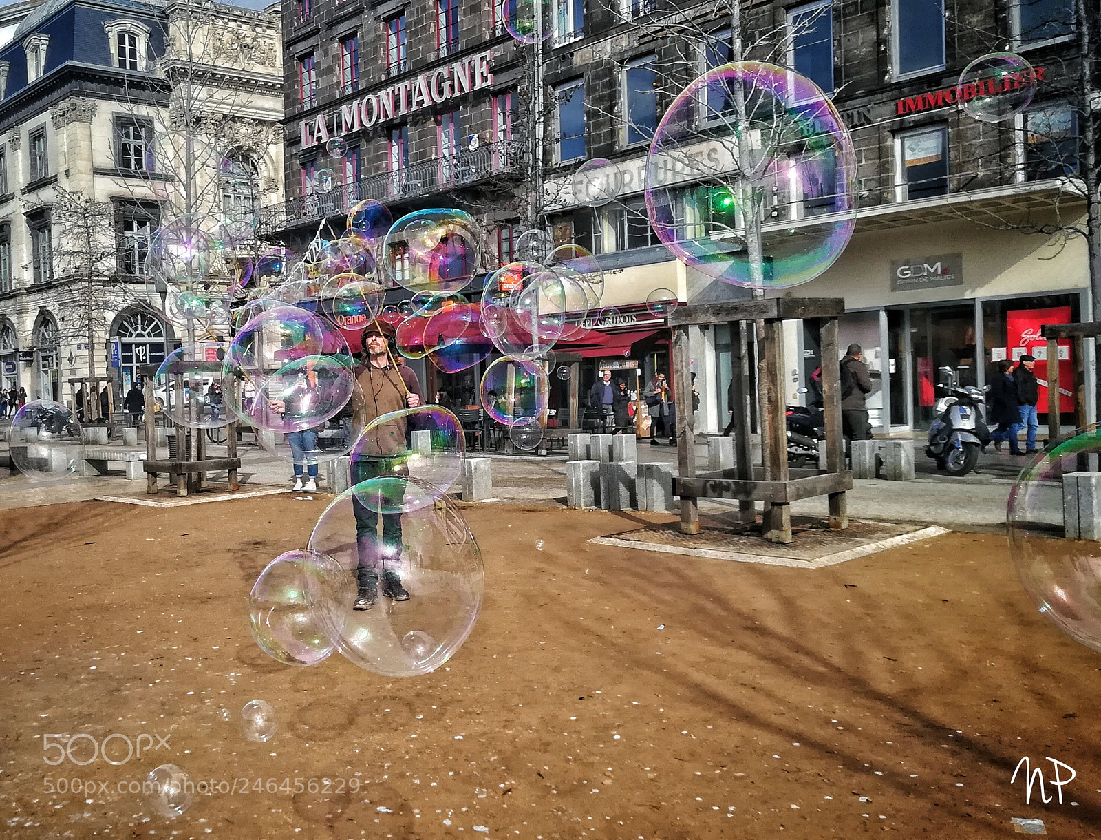 HUAWEI PRA-LX1 sample photo. Mr bubbles photography