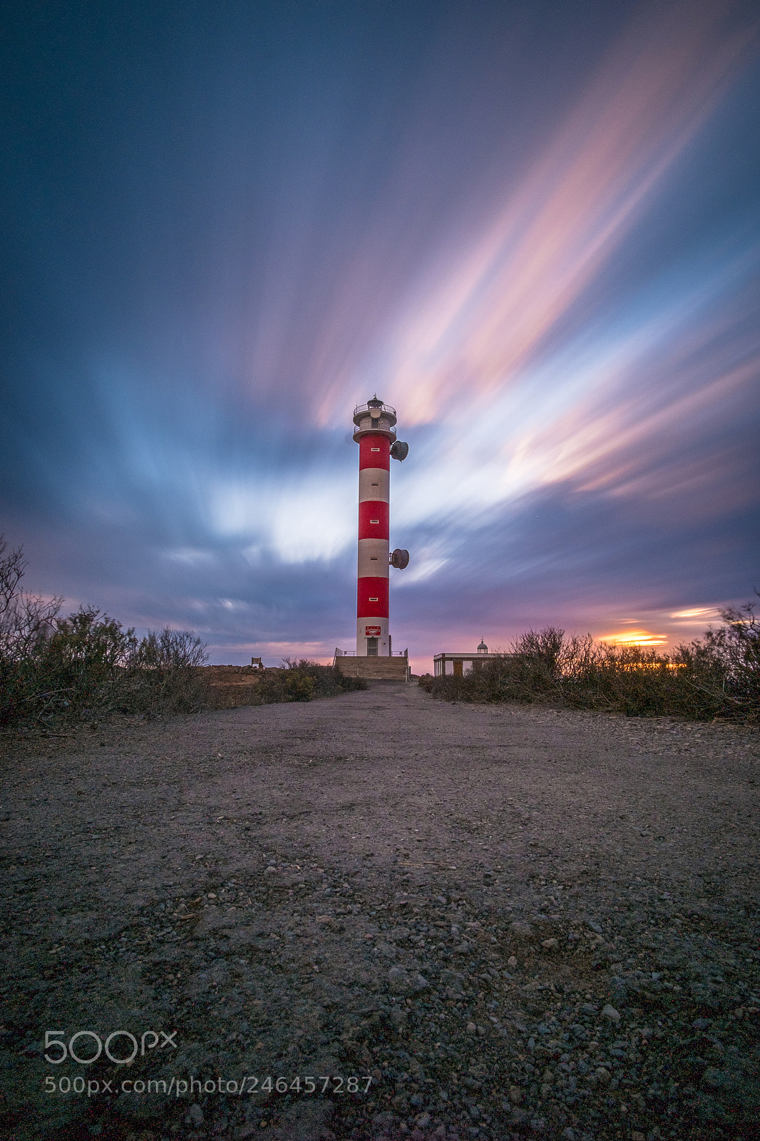 Fujifilm X-T2 sample photo. Faro de punta de photography