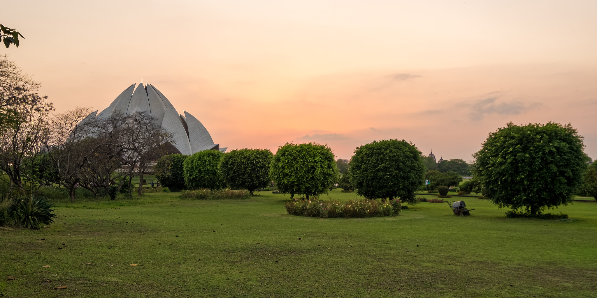 Pentax K-5 sample photo. Lotus temple photography