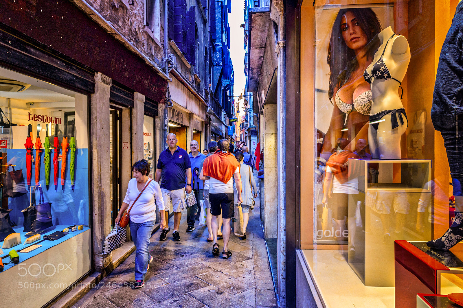 Nikon D4S sample photo. Shopping street @ venice ! photography