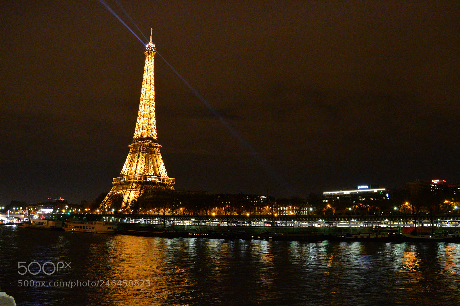 Nikon D3200 sample photo. La tour eiffel photography