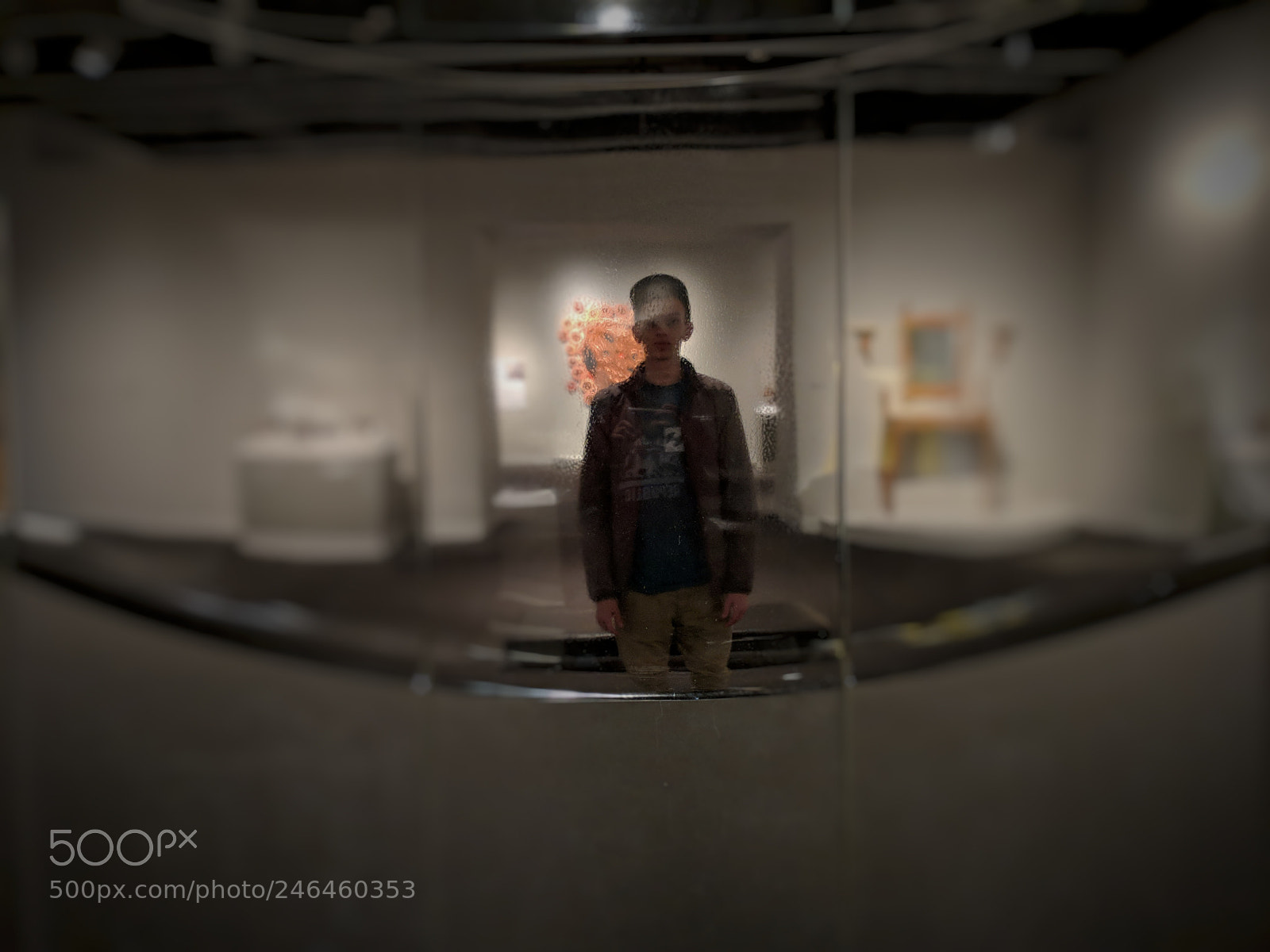 Google Pixel 2 sample photo. Mysterious mirror photography