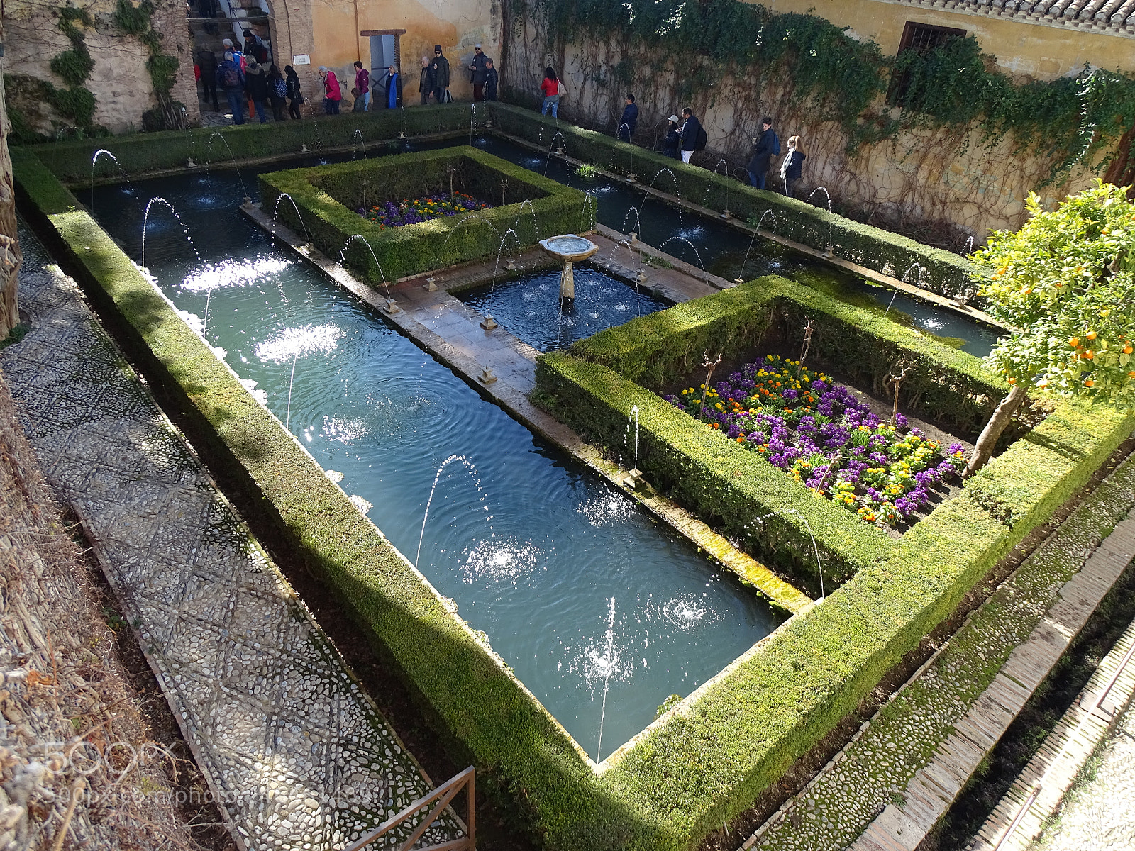 Sony Cyber-shot DSC-HX350 sample photo. Jardines altos del generalife photography