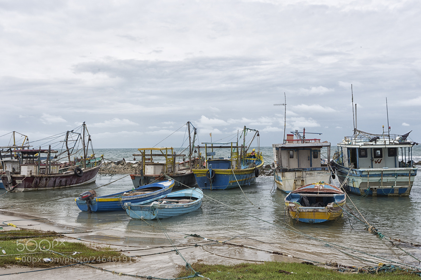 Canon EOS 6D sample photo. Fishing boat in sri photography