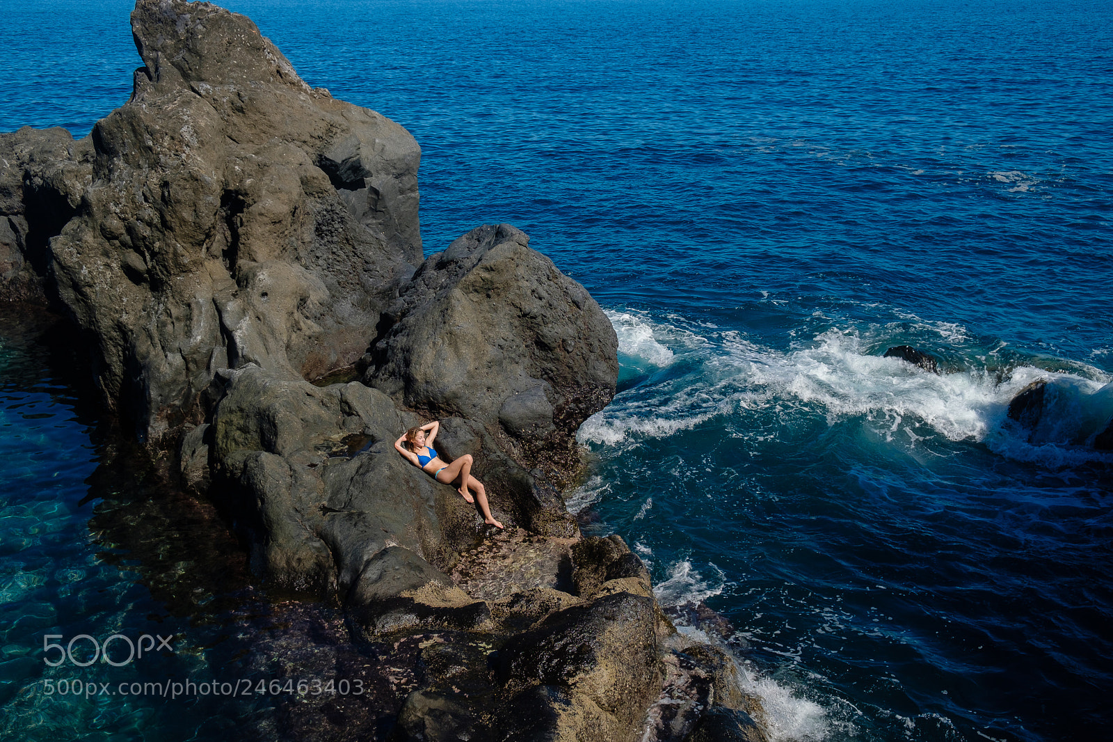 Fujifilm X-T2 sample photo. Beautiful girl resting in photography
