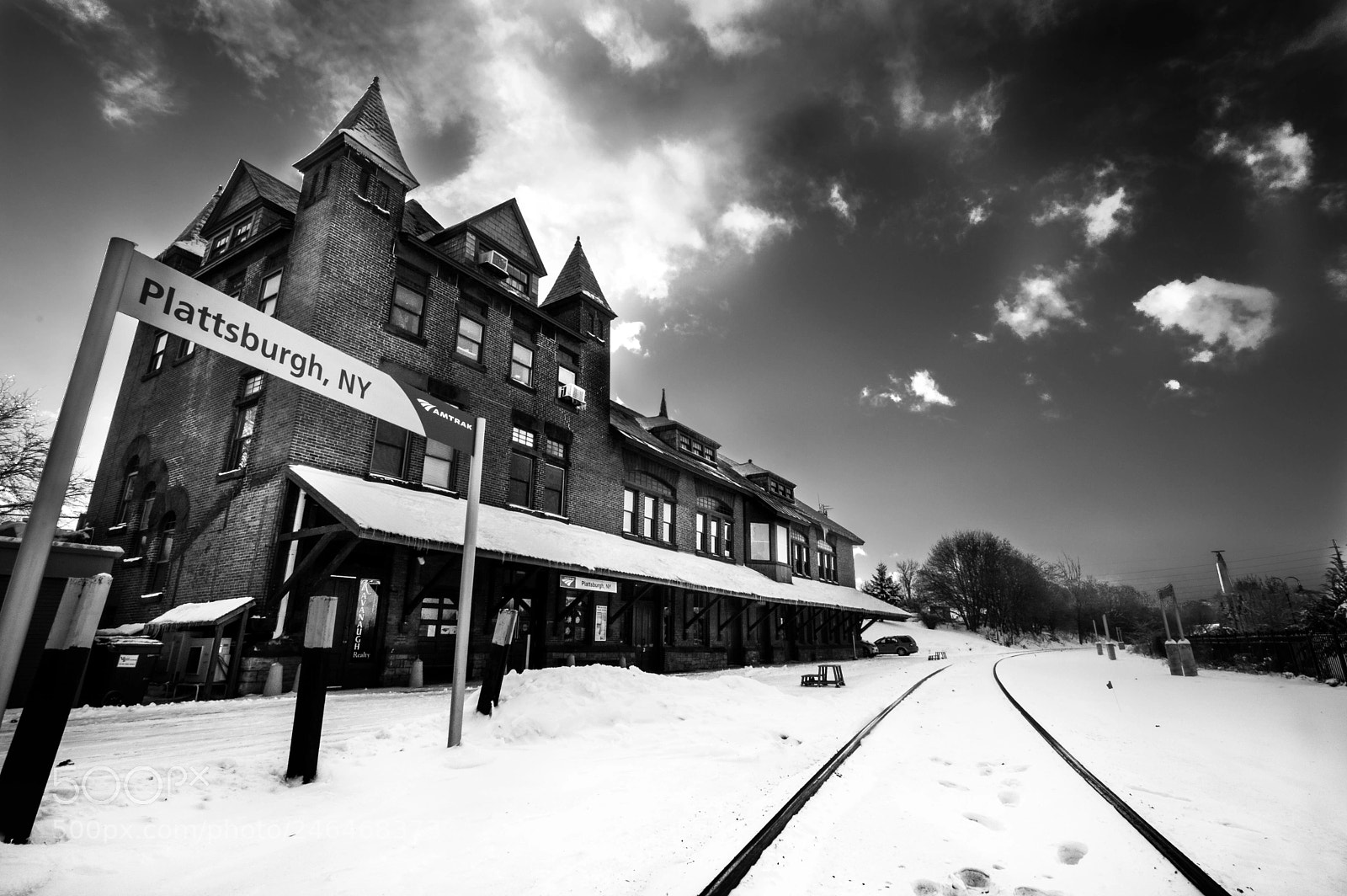 Nikon D3200 sample photo. Plattsburgh rail station b photography